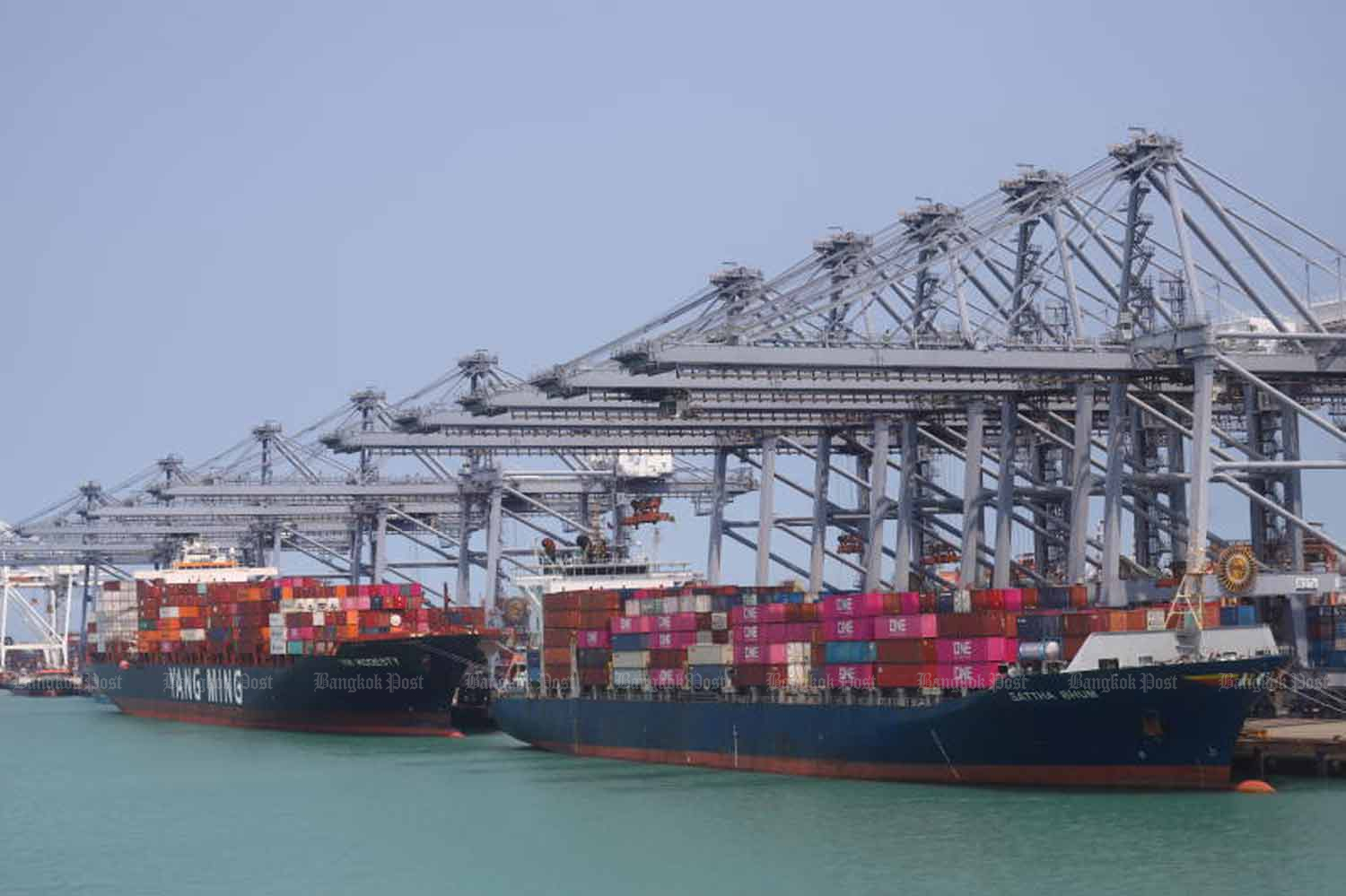 Работы в порту Лаем-Чабанг ведутся "в срок", несмотря на задержки