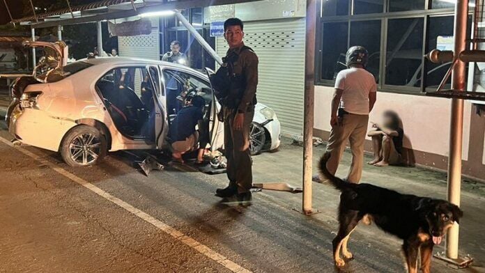 Скоростная полицейская погоня заканчивается аварией и арестами за наркотики