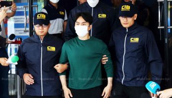 Стены вокруг "финансовых пирамид" смыкаются