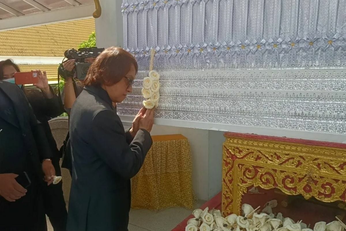 Тайскому певцу Тику Сиро предъявлено обвинение в вождении в нетрезвом виде после смертельной аварии (видео)