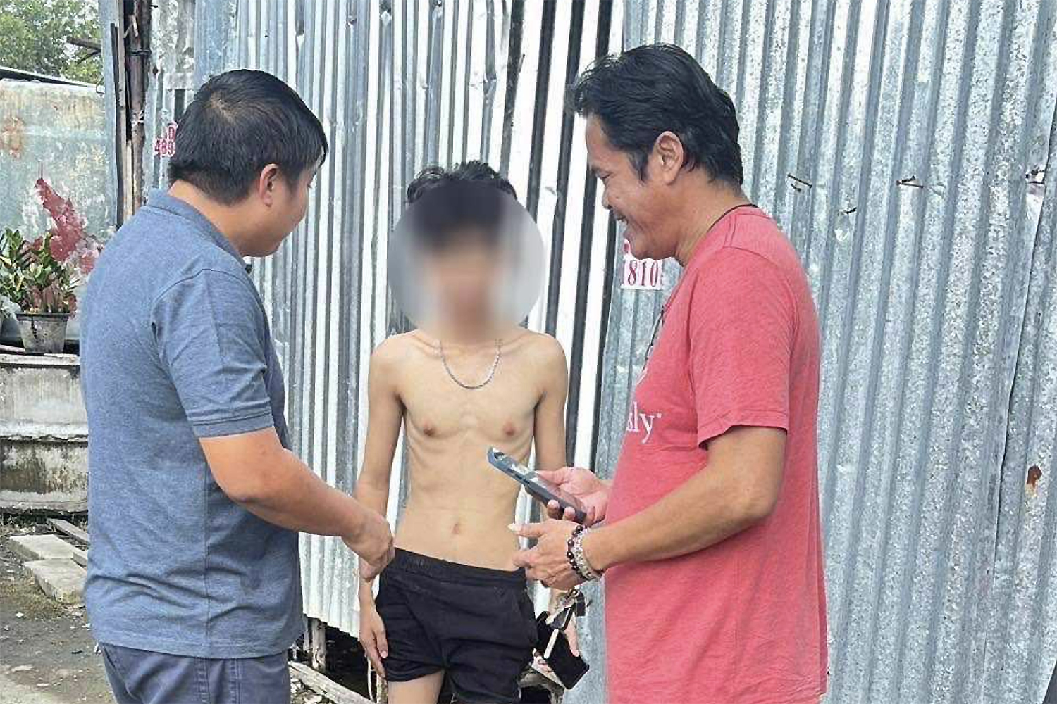 "Телефон подозреваемого в угрозе в торговом центре был взломан’