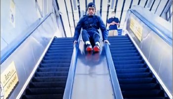 ‘Фрираннер’ столкнулся с неприятностями на станции метро Бангкока