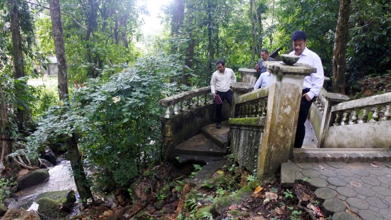 В Кату планируют благоустройство территории у местного водопада