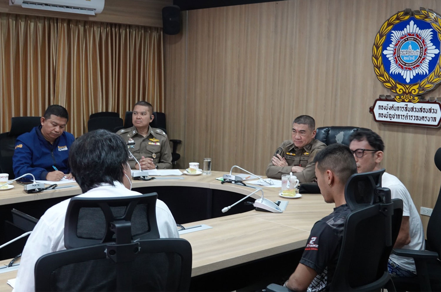 Двое предполагаемых якудза задержаны за похищение и вымогательство