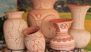 Древние артефакты вернутся в Таиланд для культурного сохранения