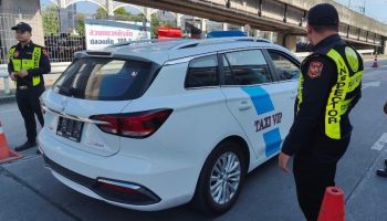 Каким такси разрешено работать в аэропорту Пхукета и сколько они стоят