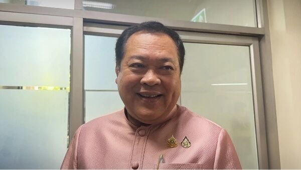 Министр юстиции заявил, что "никакого особого отношения" к Йинглак не будет