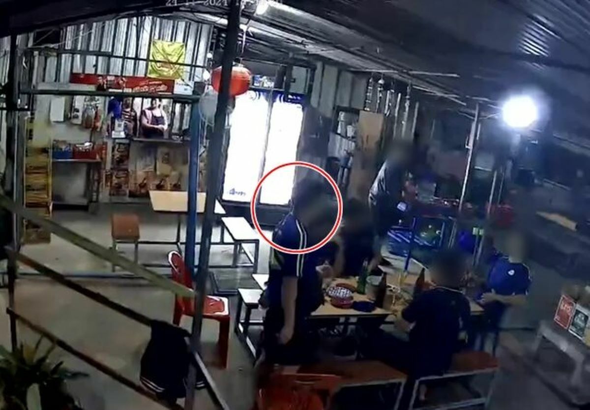 Мужчина застрелил коллегу в ресторане Si Racha после ссоры