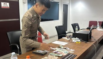 Подростки из Паттайи возвращают кошелек с наличными и получают похвалу публики