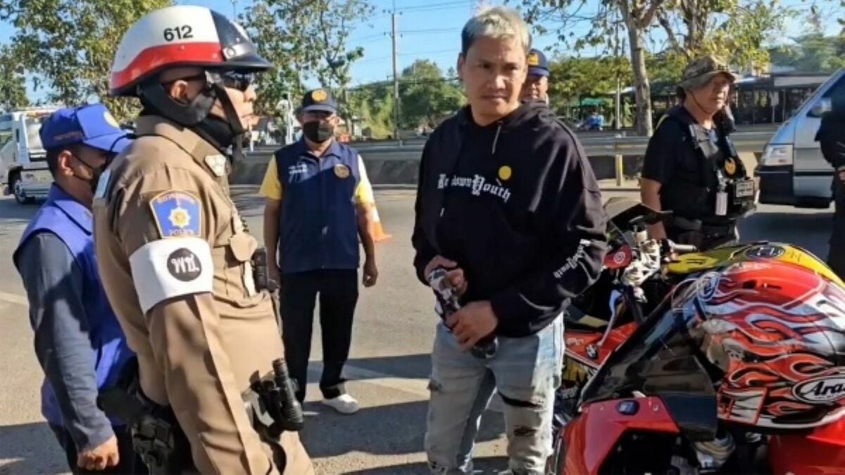 Полиция Пхетчабуна задержала 722 человека в ходе разгона банды мотоциклистов