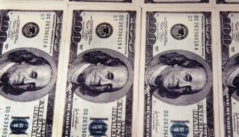 Потенциальные риски доминирования доллара США в финансовой системе АСЕАН+3 - Деловые новости Таиланда