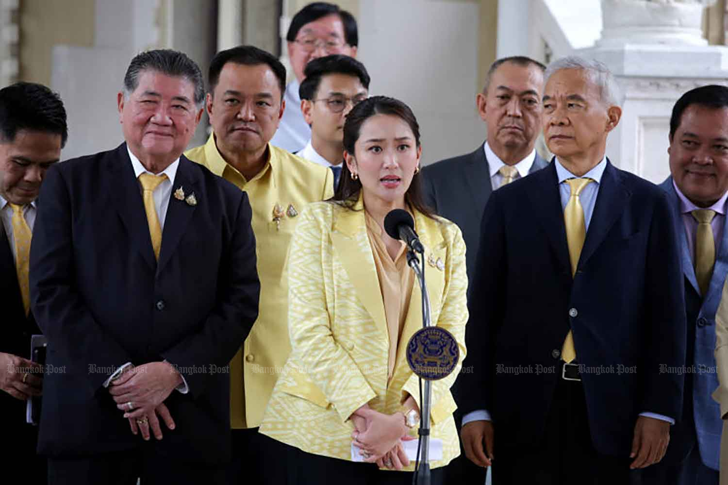 Премьер-министр призвал вернуть землю монастырю