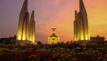 Средний путь, искомый большинством голосов на референдуме