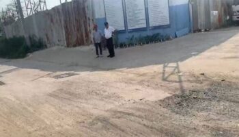 Столпотворение в выбоинах: темная короткая дорога в Паттайю порождает хаос