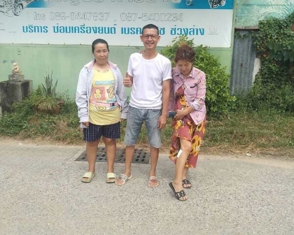 Угроза бездомных собак: жителей Паттайи терроризирует агрессивная стая