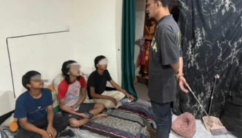 4 подростка из Паттайи арестованы за жестокое нападение и ограбление бельгийца 