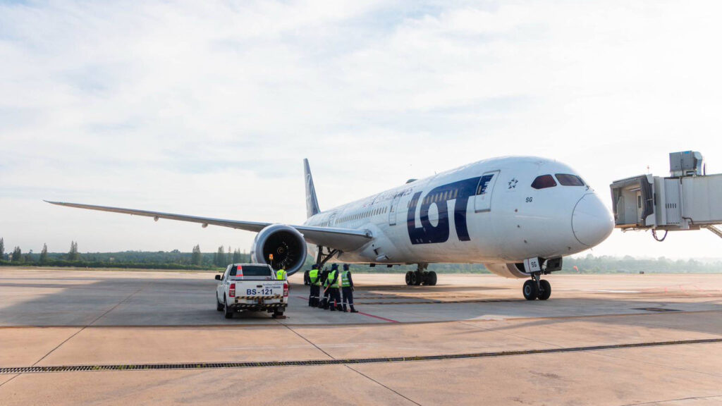 Авиакомпания TAT приветствует первый чартерный рейс LOT Polish Airlines из Варшавы в Краби