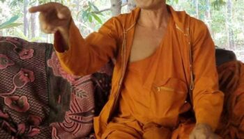 Бурирам эббот отрицает неправомерные действия и хранение огнестрельного оружия