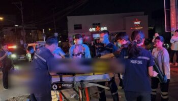 В результате непродуманного поворота иностранного мотоциклиста в Паттайе пострадали 3 человека