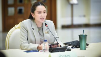 Гудящий выброс шевелит заслонку