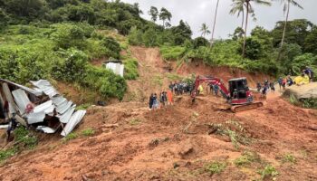 Двое пропали без вести в результате оползня на таиландском острове Самуи