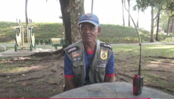 Защитник от цунами: Как один человек защищает Таиланд от волн (видео)