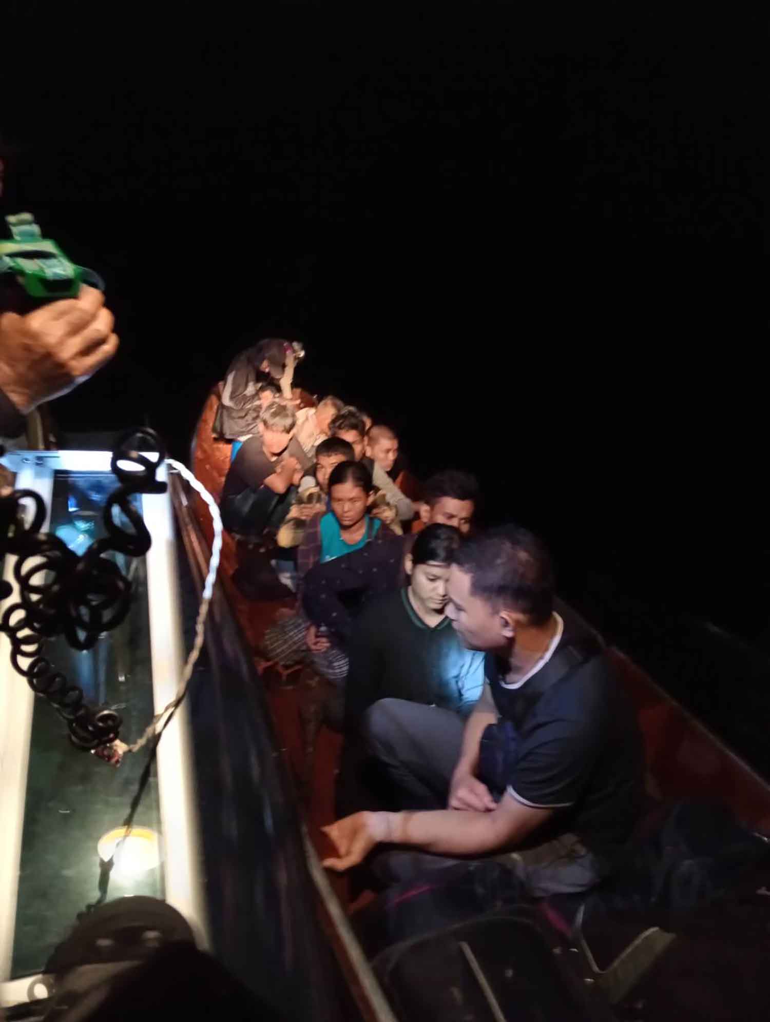 Нелегальные китайские рабочие арестованы в районе Бангкока "Маленький Китай"