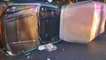 Огненное столкновение на дороге Пхеткасем привело к возгоранию транспортного средства