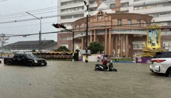 Опустошительный дождь: четыре южные провинции затоплены наводнениями (видео)