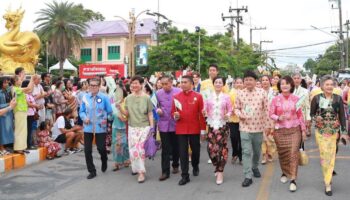 Парад в честь кебайи прошел на Пхукете