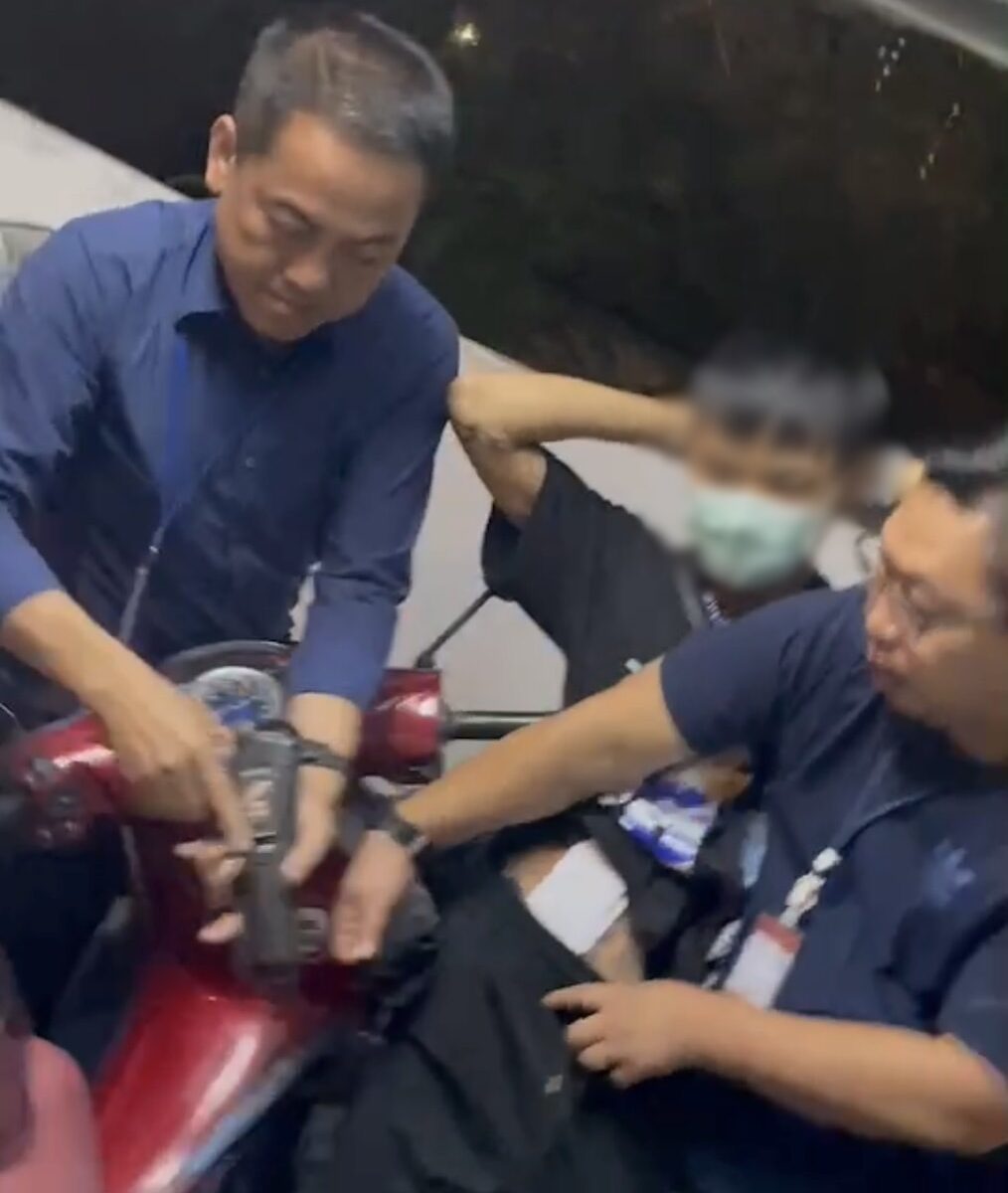 Полиция Бангкока арестовала подозреваемого и изъяла огнестрельное оружие по делу об азартных играх