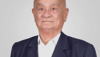 Прают Пхеу Тай, борец против военных переворотов