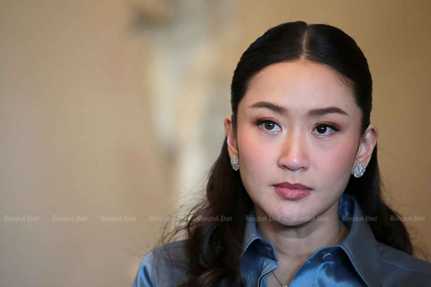 Премьер-министр выйдет в прямой эфир по правительственной записи