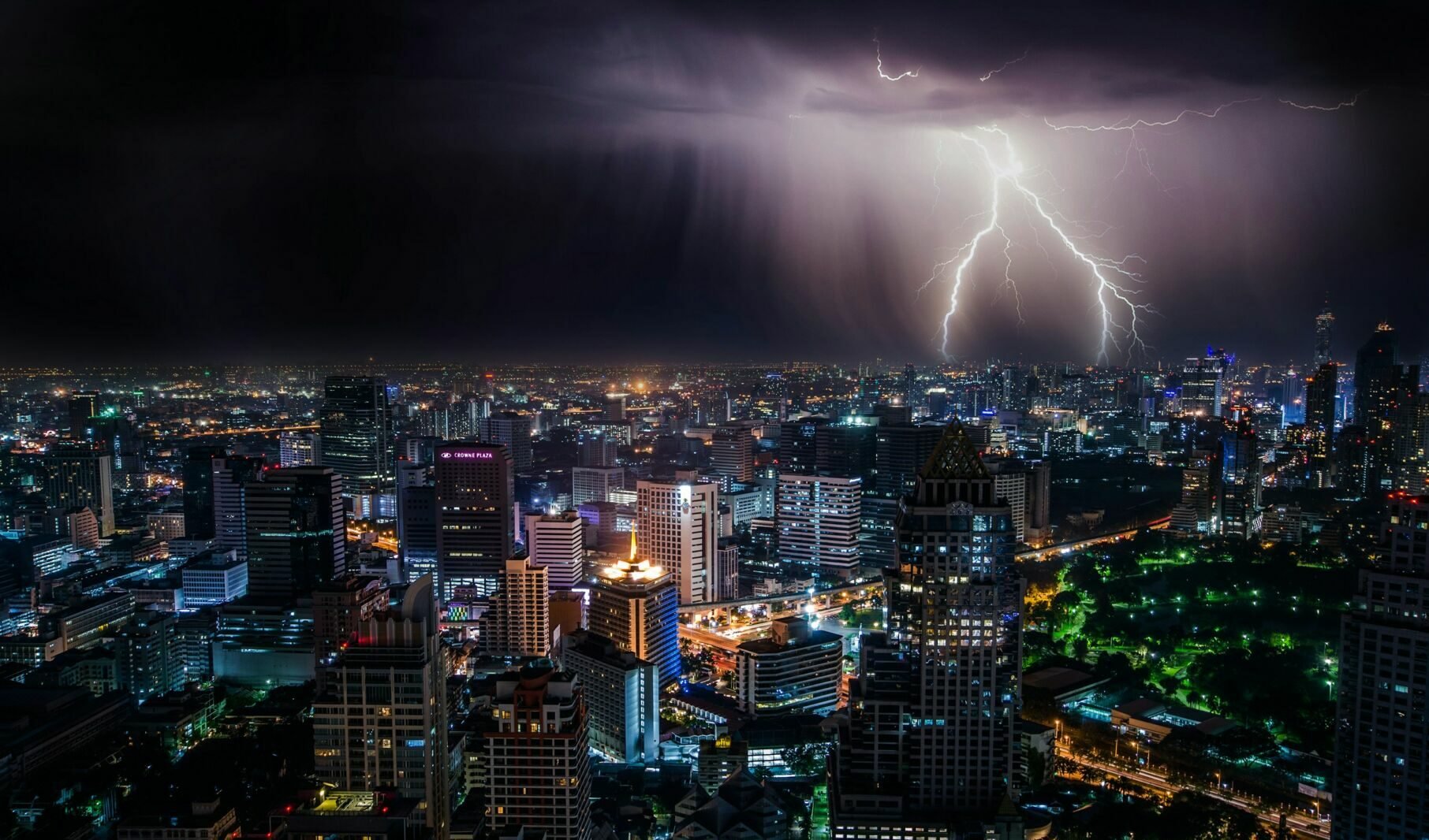 Проливные дожди и сильный ветер ожидаются в 19 провинциях Таиланда