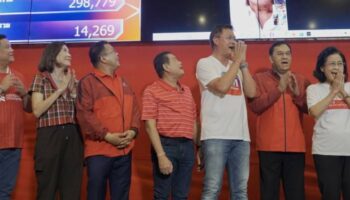 Пхеу Тай предлагает законопроект, ограничивающий мощь тайских вооруженных сил