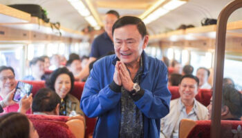 Таксин заявил, что премьер-министр возглавит новую оперативную группу по борьбе с наркотиками