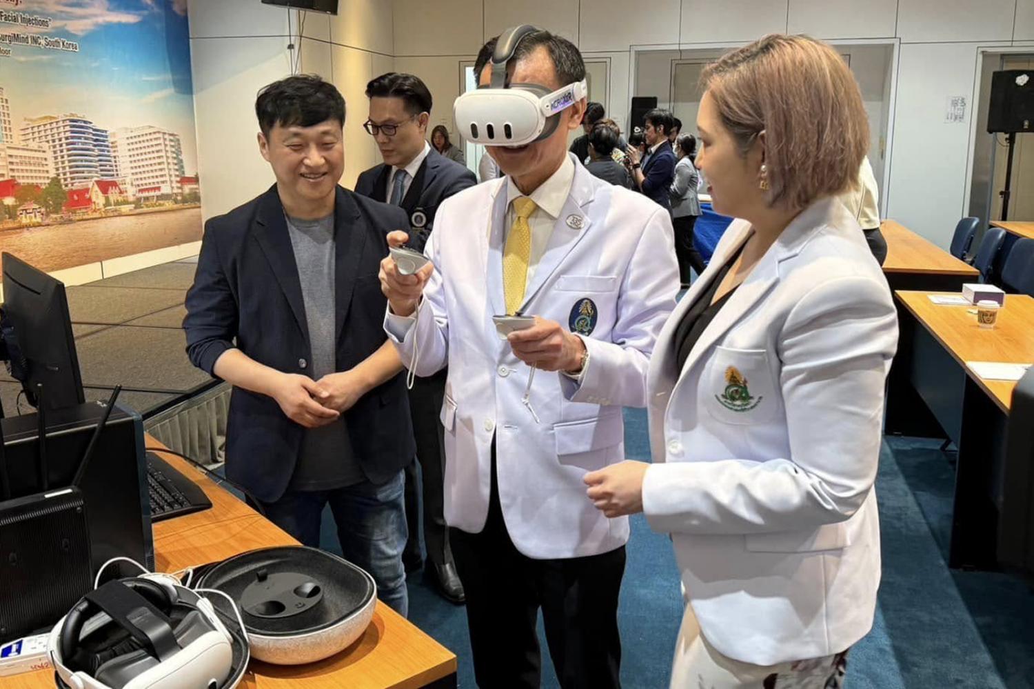 Siriraj запускает платформу для обучения хирургии