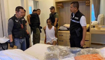 Британцев задержали с гянджой и веселящим газом на Пхукете