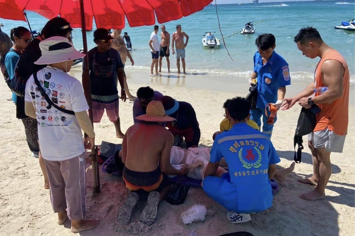 В результате крушения гидроцикла на Пхукете погиб китаец, еще один получил ранения