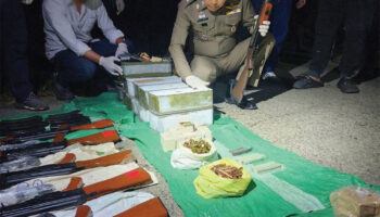 В Самут-Саконе изъято боевое оружие