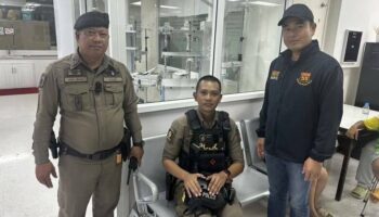 Водитель фургона на Пхукете был пойман с таблетками метамфетамина после полицейской погони