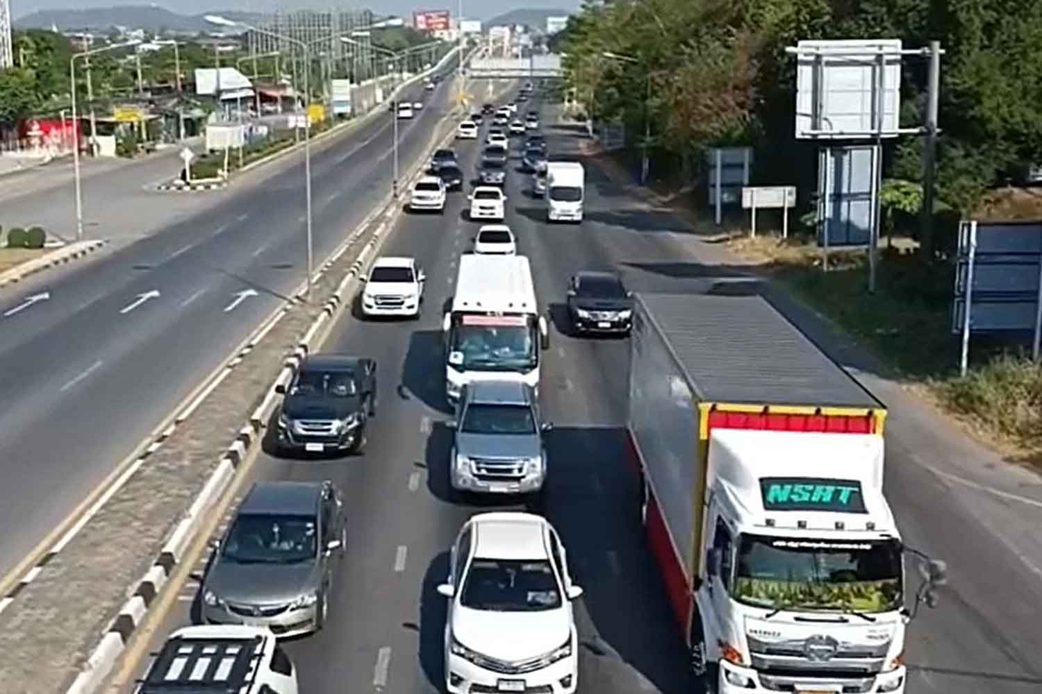 Дорожно-транспортные происшествия в праздничные дни унесли жизни 215 человек за 5 дней по всему Таиланду