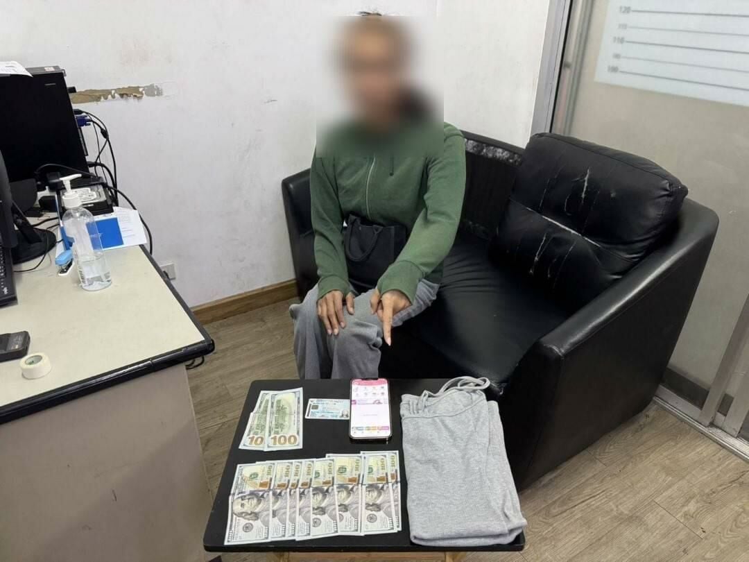 Полиция Паттайи арестовала трансгендерный дуэт за кражи у туристов