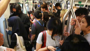 "Пустая трата денег": план бесплатного общественного транспорта Бангкока под угрозой срыва