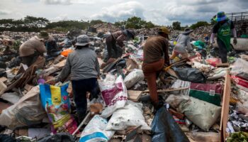 Пхукет борется с растущим мусорным кризисом