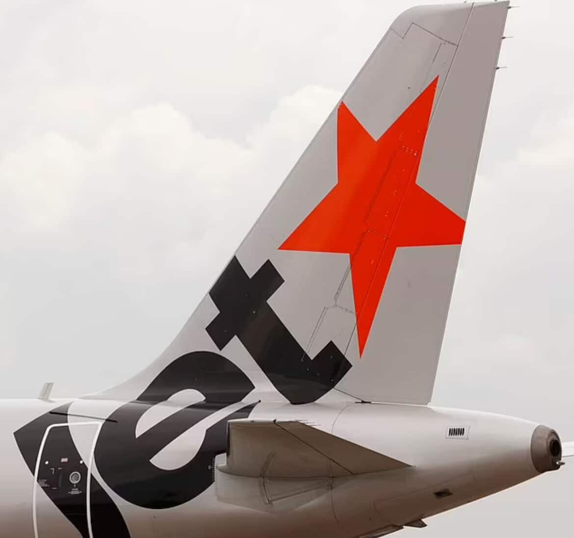 Самолет тупой! Из-за угрозы авиакатастрофы австралийца посадили в тюрьму