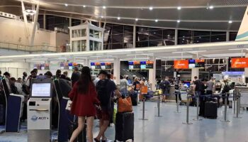 Авиационный регулятор предлагает снизить высокие цены на авиабилеты