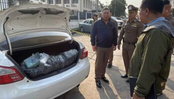 Аренда автомобиля привела полицию к массовому сбыту наркотиков в Патхумтхани
