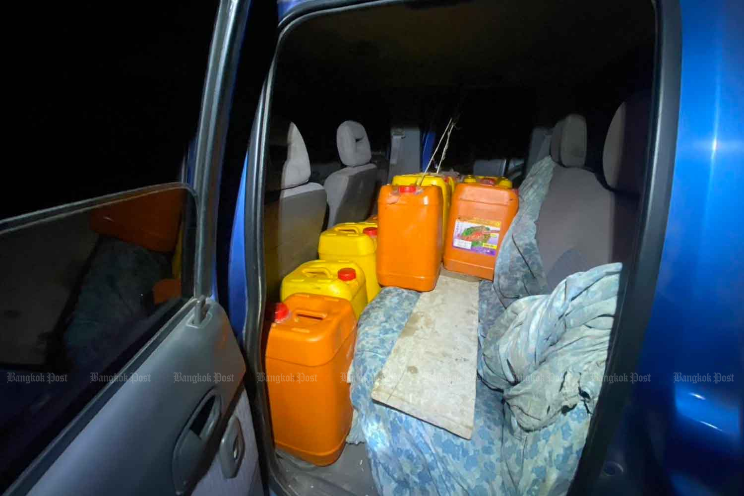 В Таиланде изъяты солнечные батареи и топливо, предназначавшееся для Мьянмы