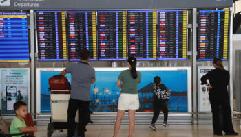 Вестибюли AoT для курящих в шести аэропортах Таиланда